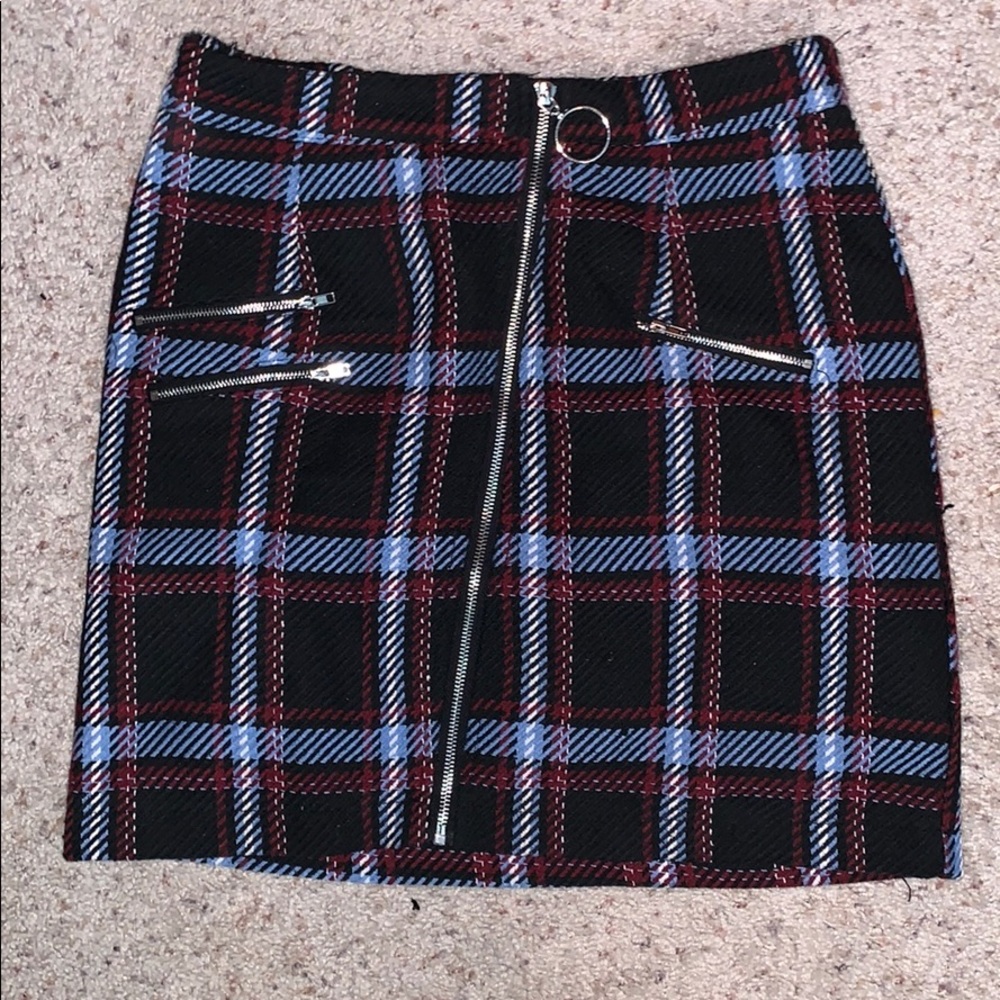 Tweed skirt